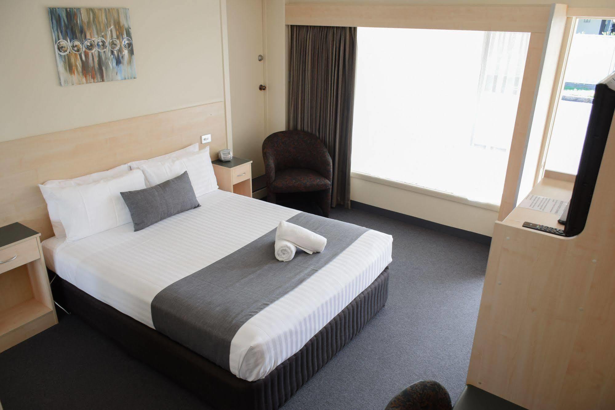 Beachway Motel Ulverstone Extérieur photo